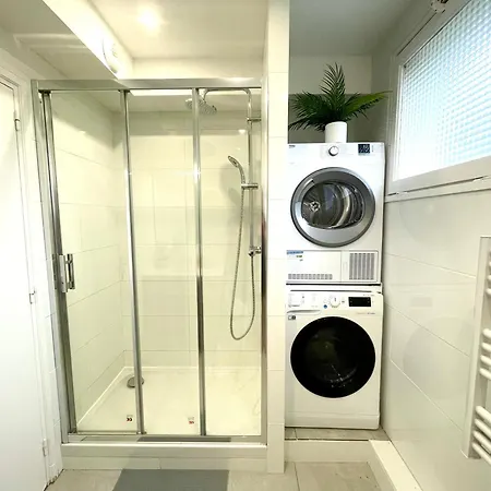 Bngo I Le Spacieux I 3 Chambres, 2 Salles De Bain, Parking Prive Gratuit, 8 Personnes, Vieux Hypercentre Appartamento